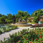 Курортный комплекс Garden
