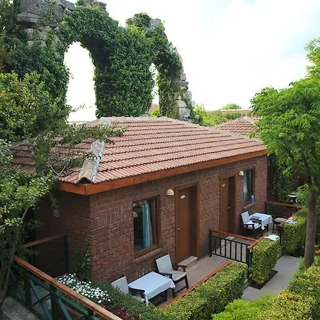 Üdülőközpont Garden