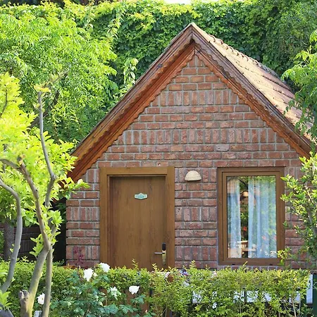 Garden Side