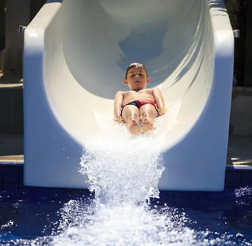 Курортний комплекс Garden