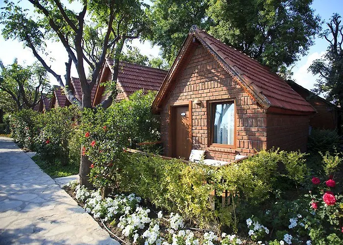 Курортний комплекс Garden Сіде